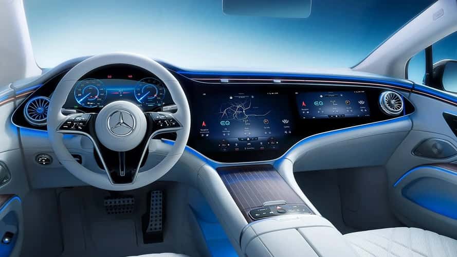 Mercedes Admits Huge Screens Are Not Luxury